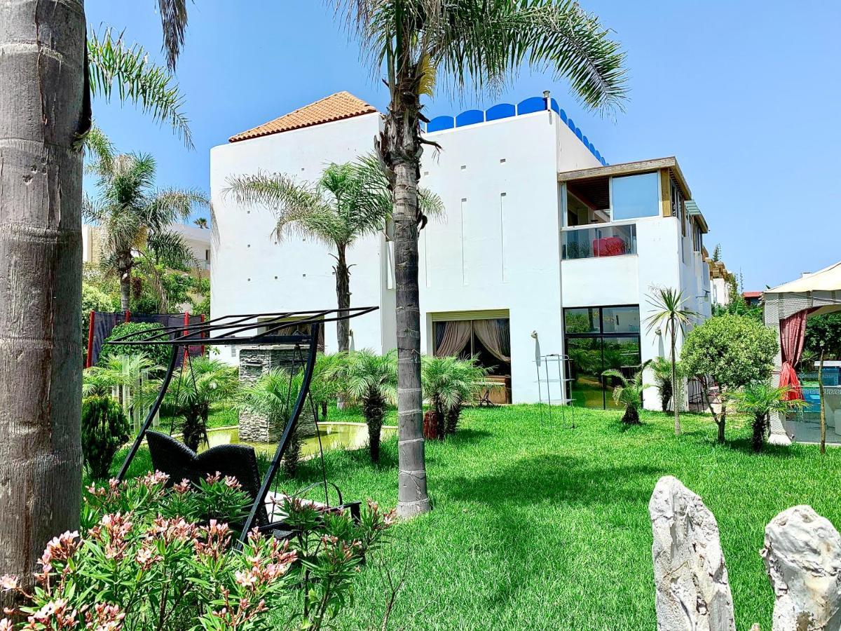 Villa Lms Salé Exteriér fotografie